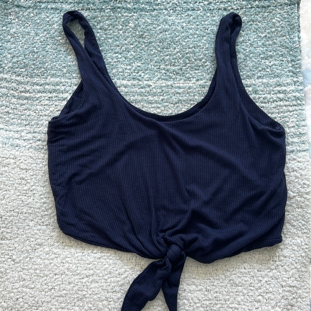 EUC Lucy love crop